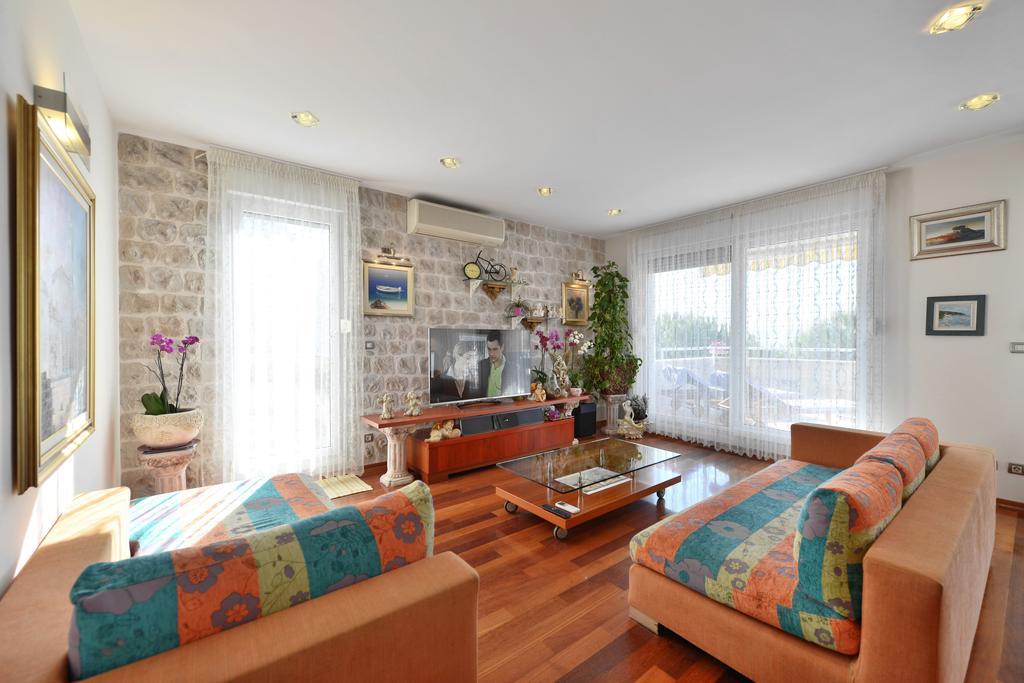 Luxury Seaside Apartment 斯普利特 客房 照片